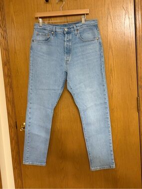 levi’s jeans
